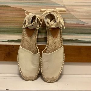 J.Crew Size 9 Espadrille Shoes - Fall Fashion Must-Have!
